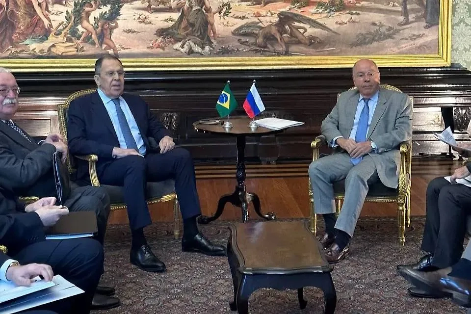 Сергей Лавров и Мауро Виэйра. Обложка © Telegram / Мария Захарова