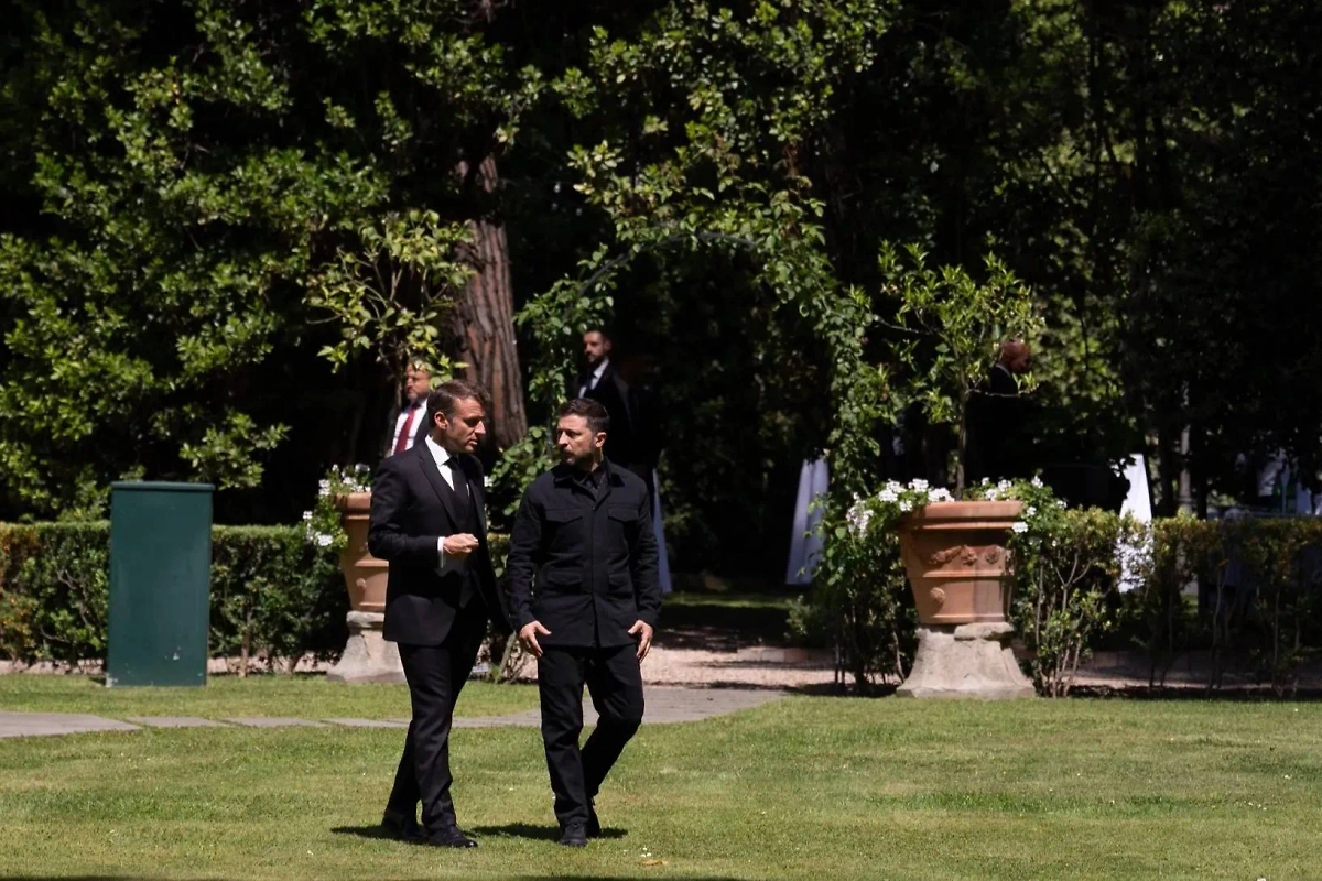 Макрон и Зеленский в Риме. Обложка © X / Emmanuel Macron