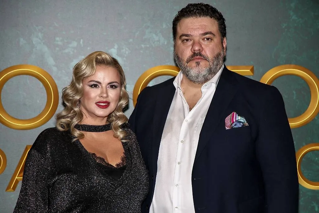 Анна Семенович и Денис Шреер. Обложка © ТАСС / Михаил Терещенко