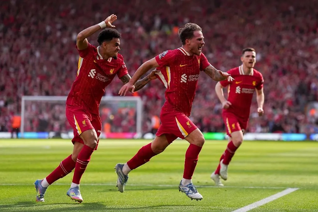 Английская премьер-лига: «Ливерпуль» — «Тоттенхэм Хотспур». Фото © AP/TASS/Jon Super