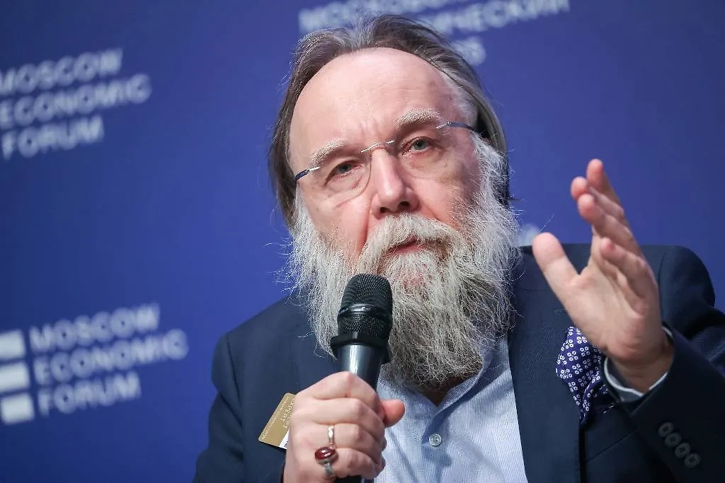 Философ и политолог Александр Дугин. Обложка © ТАСС/Владимир Андреев