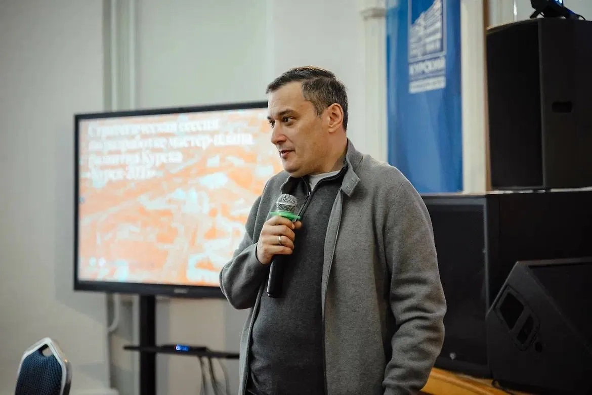 Александр Хинштейн. Обложка © Telegram / Александр Хинштейн