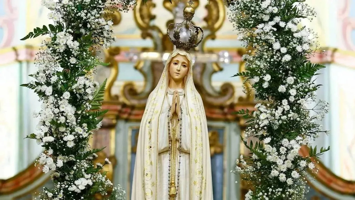 Фатимские видения Девы Марии — самое современное чудо в истории католической церкви. Обложка © Shutterstock / FOTODOM / Sidney de Almeida