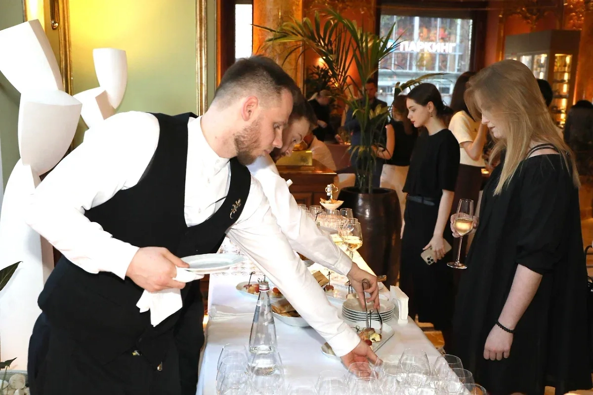 В Москве состоялась торжественная церемония награждения лауреатов бизнес-премии «Компания и персона года». Фото © Life.ru