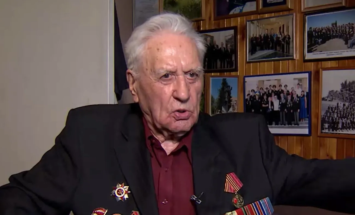 Ветеран ВОВ Тарас Гончаренко. Обложка © телеканал «Санкт-Петербург»