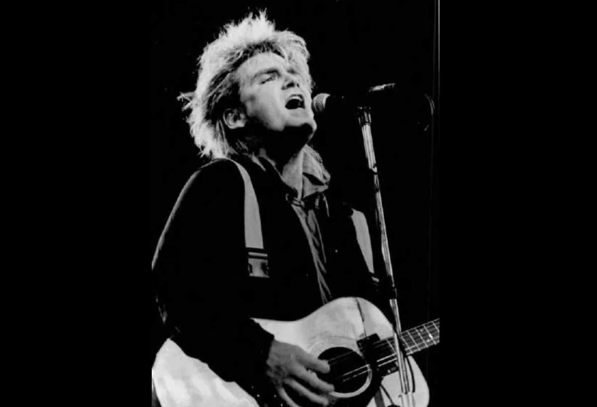 Майк Питерс. Обложка © Wikipedia