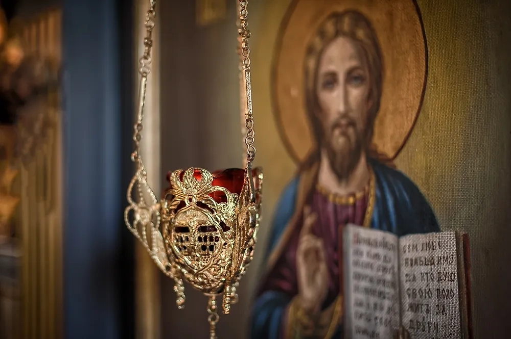 На фронт для российских бойцов доставили мощи 17 святых и иконы На фронт для российских бойцов доставили мощи 17 святых и иконы