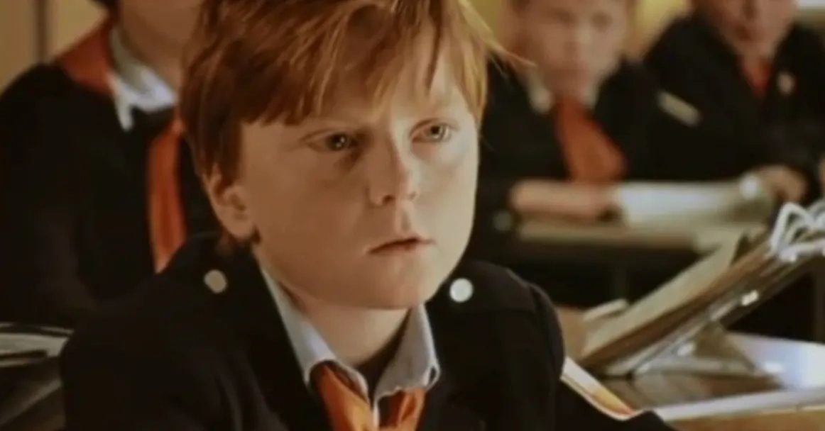 Василий Бургман стал меньше заниматься учёбой и переехал в другую страну. Фото © Кадр из фильма «Ералаш», режиссёр Борис Грачевский и т.д. / Kinopoisk