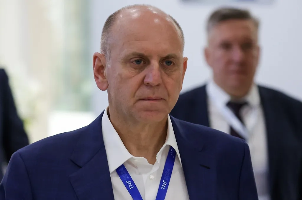 Дмитрий Пумпянский. Обложка © ТАСС / Донат Сорокин