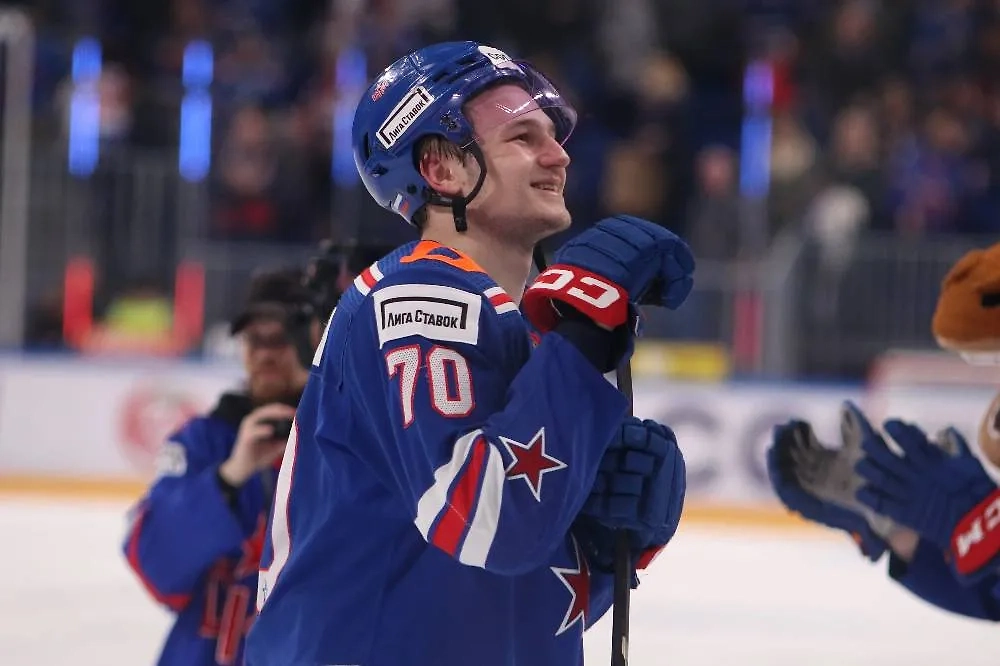 Захар Бардаков. Обложка © ТАСС / Максим Константинов