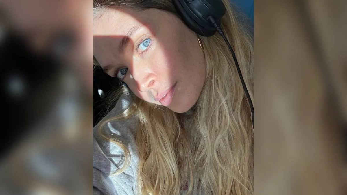 Вера Брежнева. Обложка © Instagram (признан экстремистской организацией и запрещён на территории Российской Федерации) / ververa