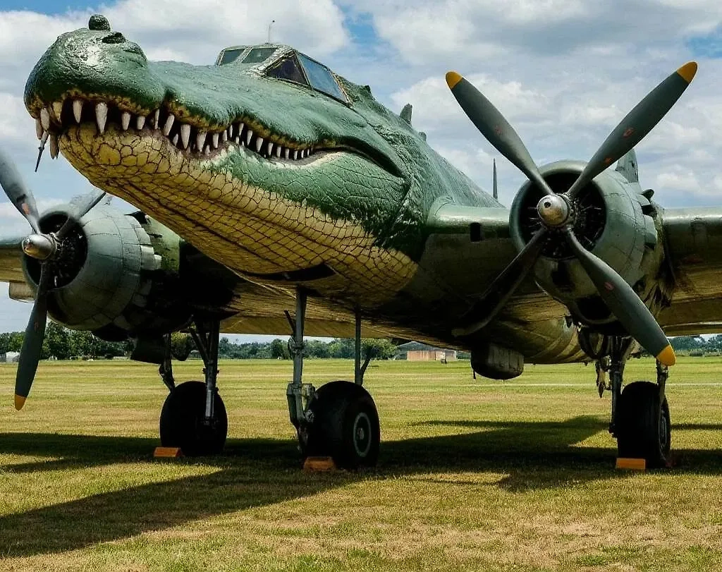 Бомбардиро Крокодило. Обложка © «Шедеврум»