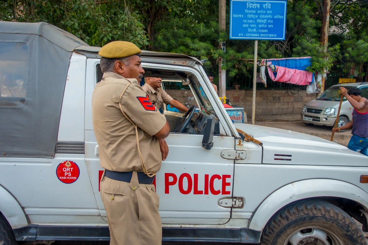 Обложка © Shutterstock / FOTODOM / Fotos593