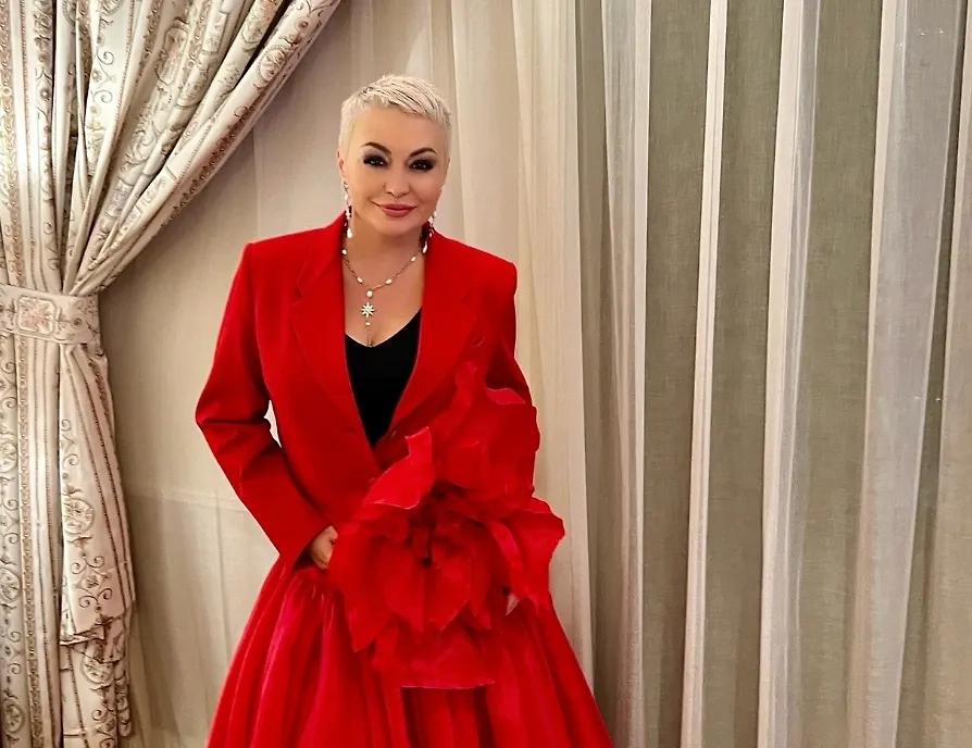 Катя Лель. Обложка © VK / Катя Лель