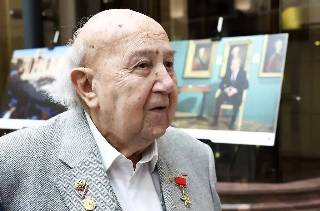 Зураб Церетели. Обложка © ТАСС / Валерий Шарифулин