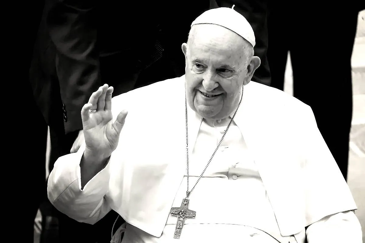 Папа римский Франциск. Обложка © Shutterstock / FOTODOM / Alessia Pierdomenico