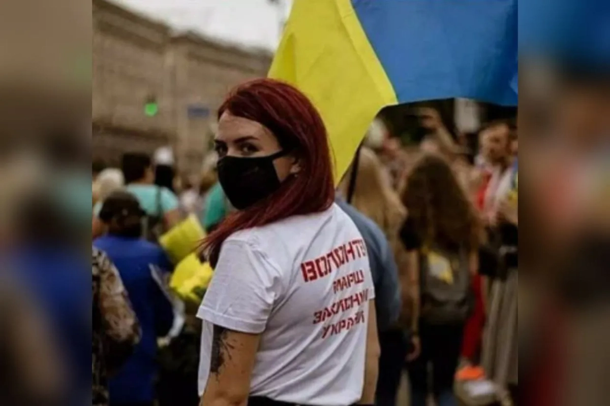 Екатерина Пташка Полищук на националистическом митинге. Фото © ukr.net