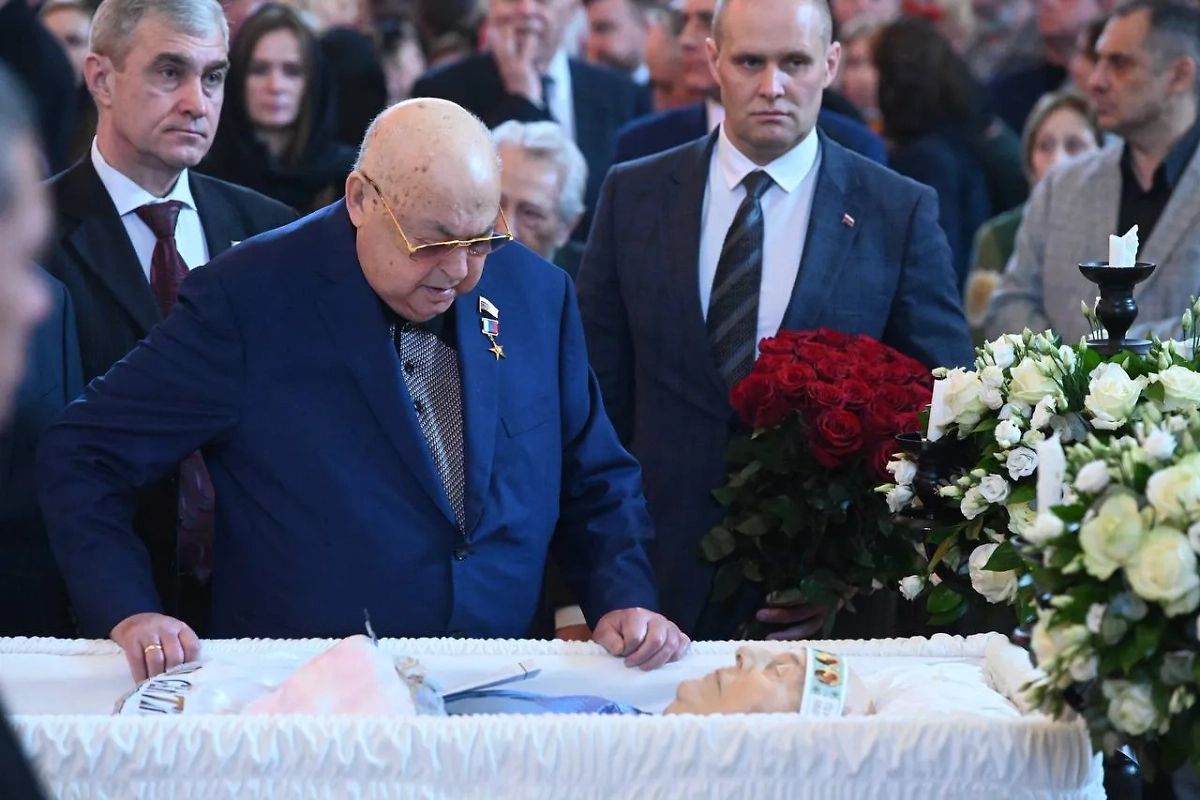 Прощание с Зурабом Церетели. Фото © Life.ru