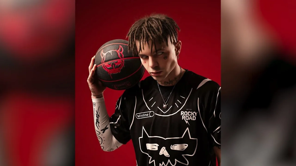 Элджей. Фото © Instagram (признан экстремистской организацией и запрещён на территории Российской Федерации) / sayonaraboy