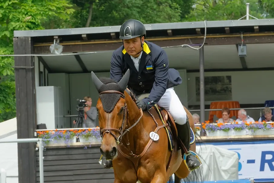 Хобби Александра Онищенко — конный спорт. Фото © Wikipedia / Michael Kramer