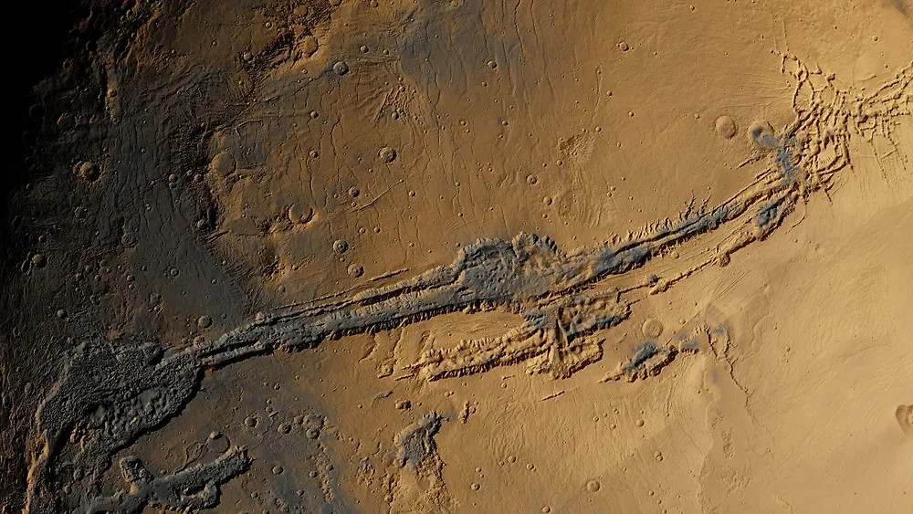 Геолог назвал лучшее место для жизни на Марсе. Обложка © Shutterstock / FOTODOM / Gerhald