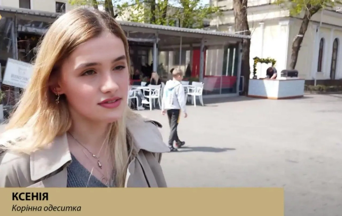 Елена Савельева в роли Ксении из Одессы. Фото © ICTV