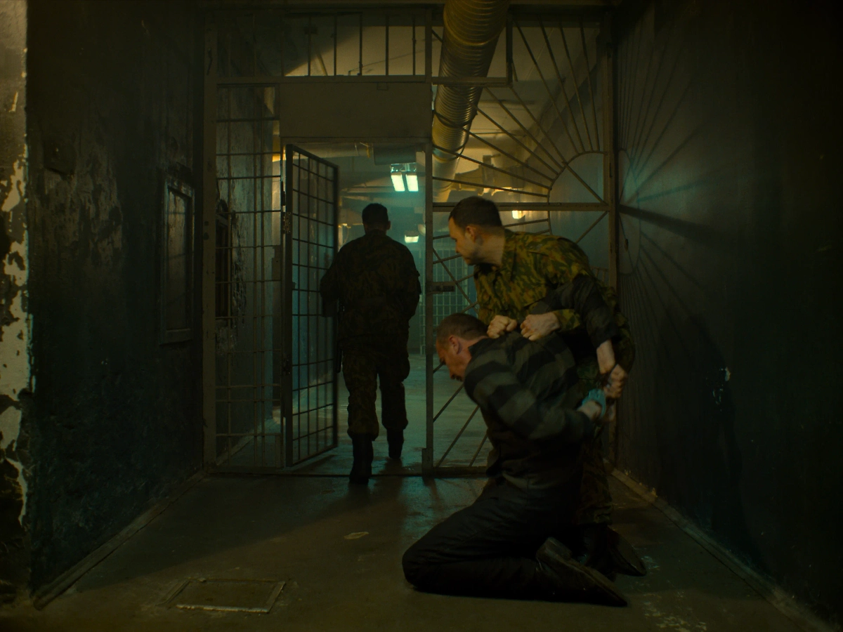 Фото © Кадр из фильма «Аутсорс», режиссёр Душан Глигоров, сценарист Анна Козлова / Kinopoisk