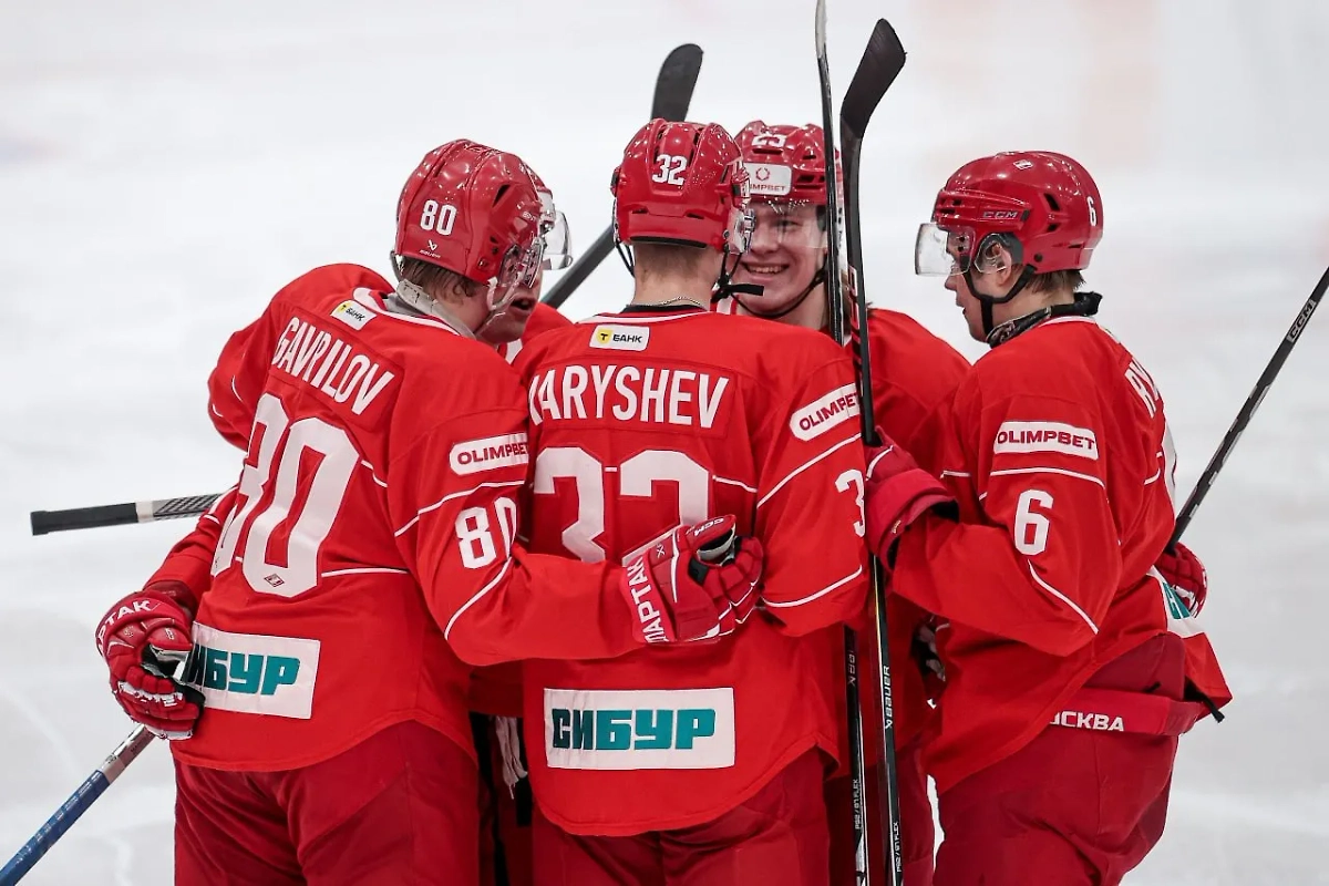 Хоккеисты «Спартака». Обложка © ХК «Спартак» Москва