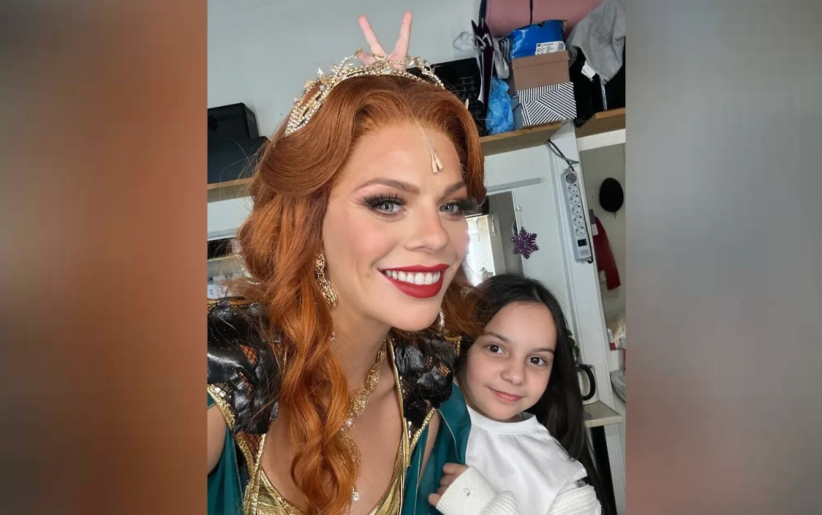 Анастасия Стоцкая. Обложка © Instagram (признан экстремистской организацией и запрещён на территории Российской Федерации)/ 100tskaya