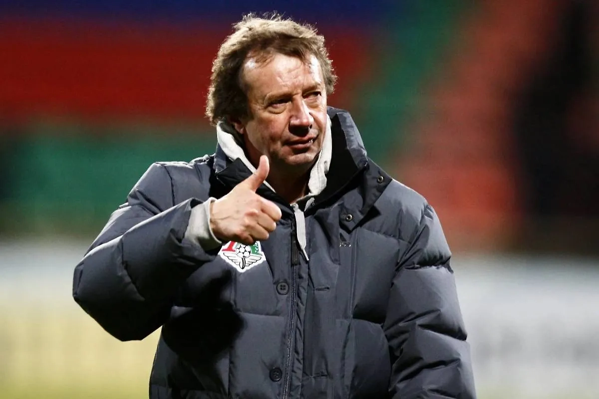 Юрий Сёмин. Обложка © VK / ФК «Локомотив»