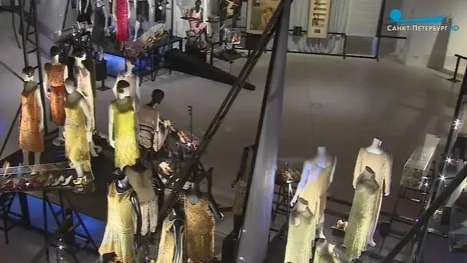 Выставка «Упакованные грёзы». Обложка © телеканал «Санкт-Петербург»