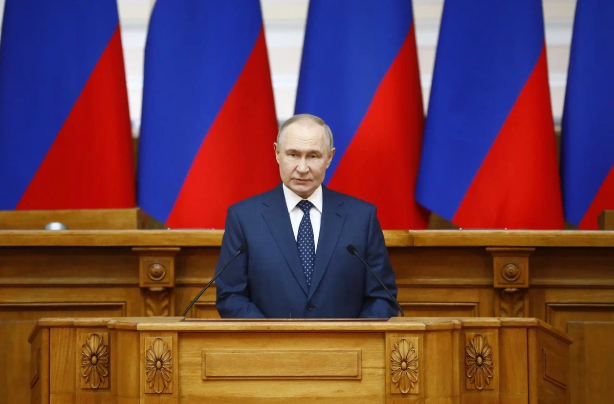 Владимир Путин. Обложка © Life.ru