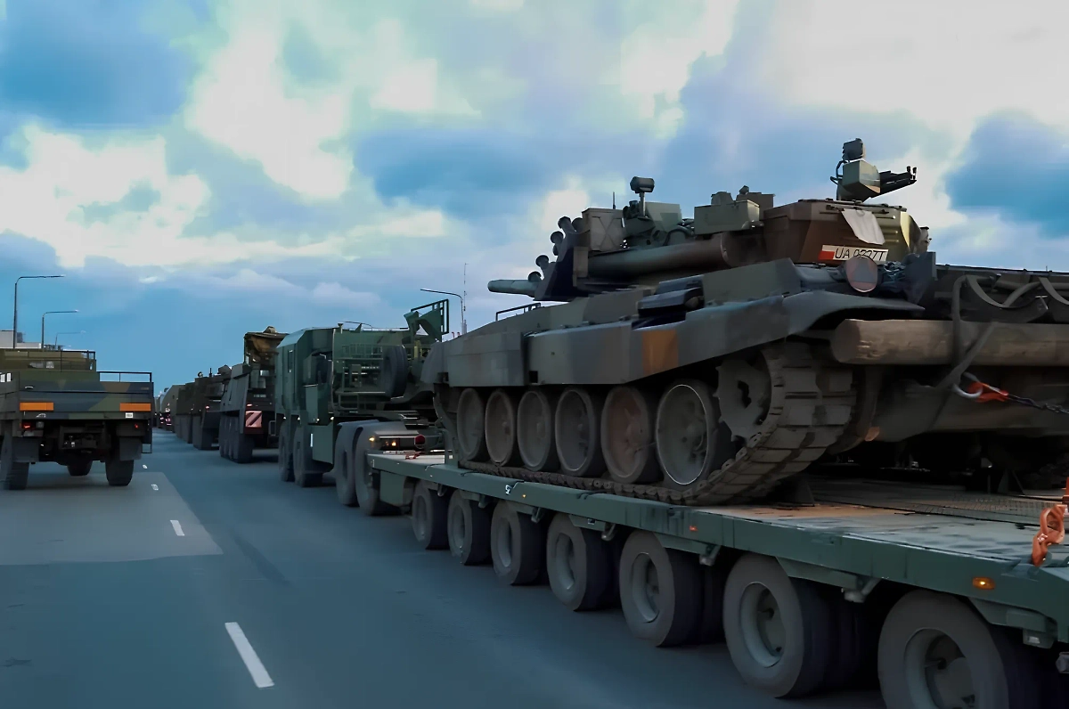 Танки Abrams. Обложка © Shutterstock / FOTODOM / UldisZile