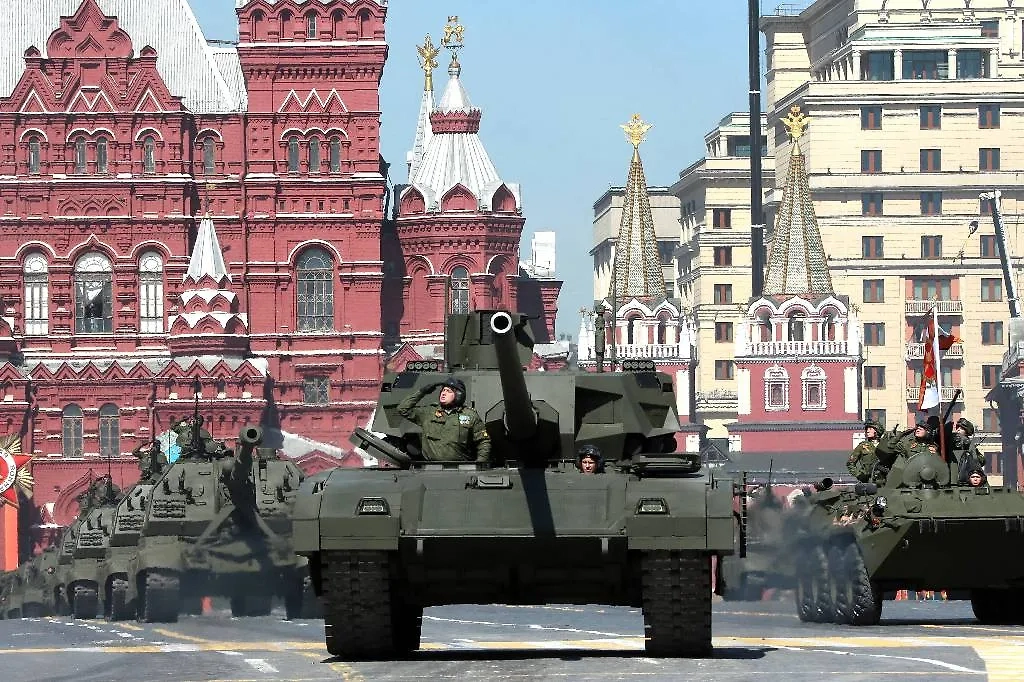 Т-14 «Армата» на Параде Победы. Обложка © ТАСС / Алексей Дитякин