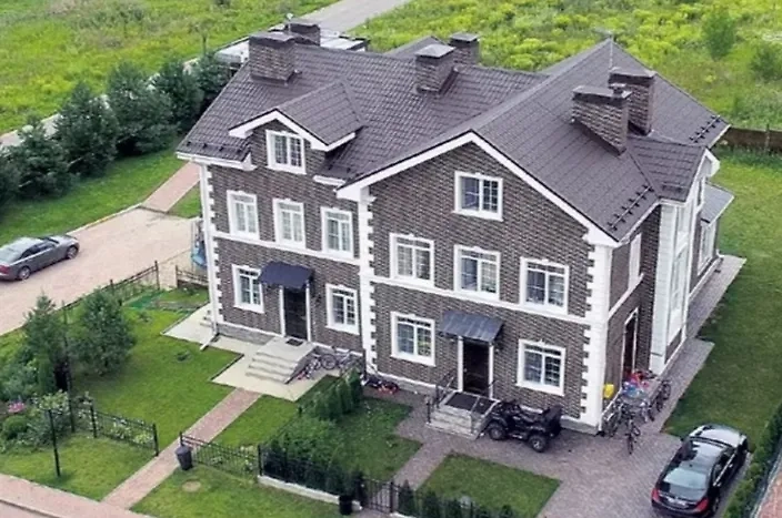 Особняк в «Павловых Озёрах». Фото © mirkvartir.ru