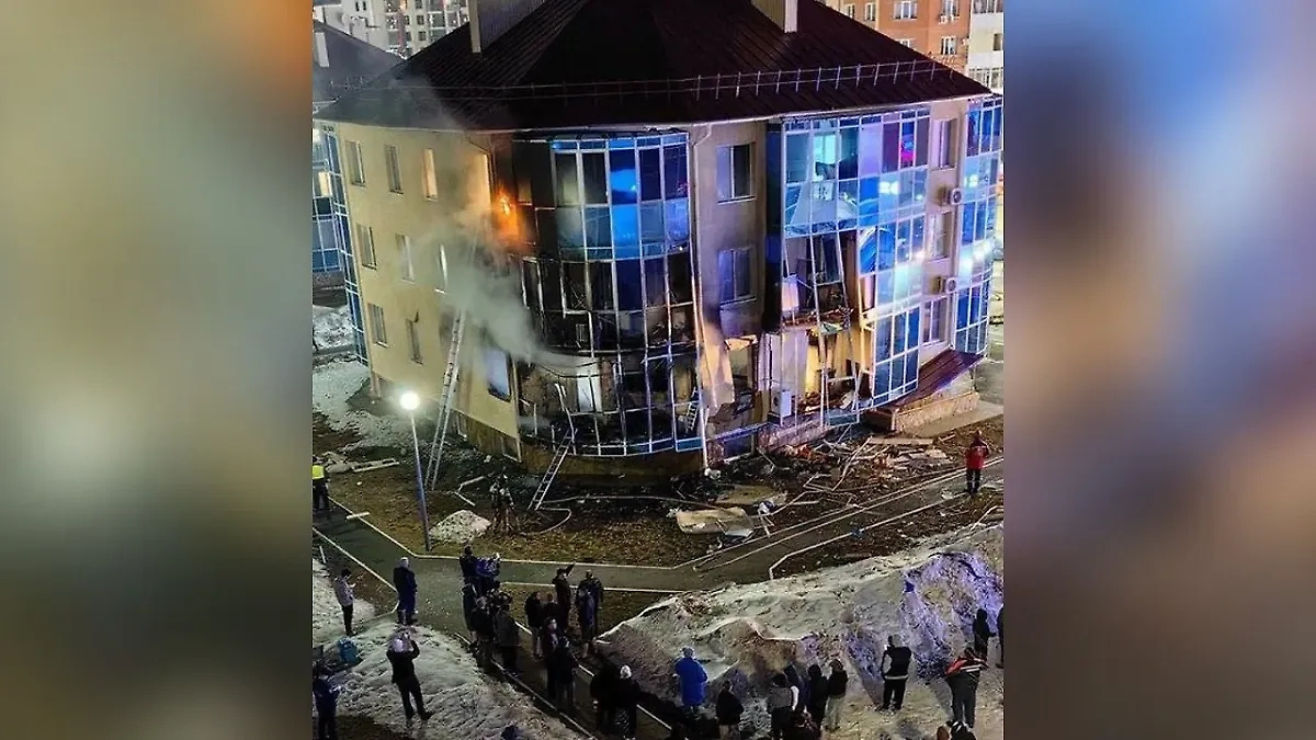 Последствия взрыва СВУ в жилом доме в Ханты-Мансийске. Обложка  © SHOT