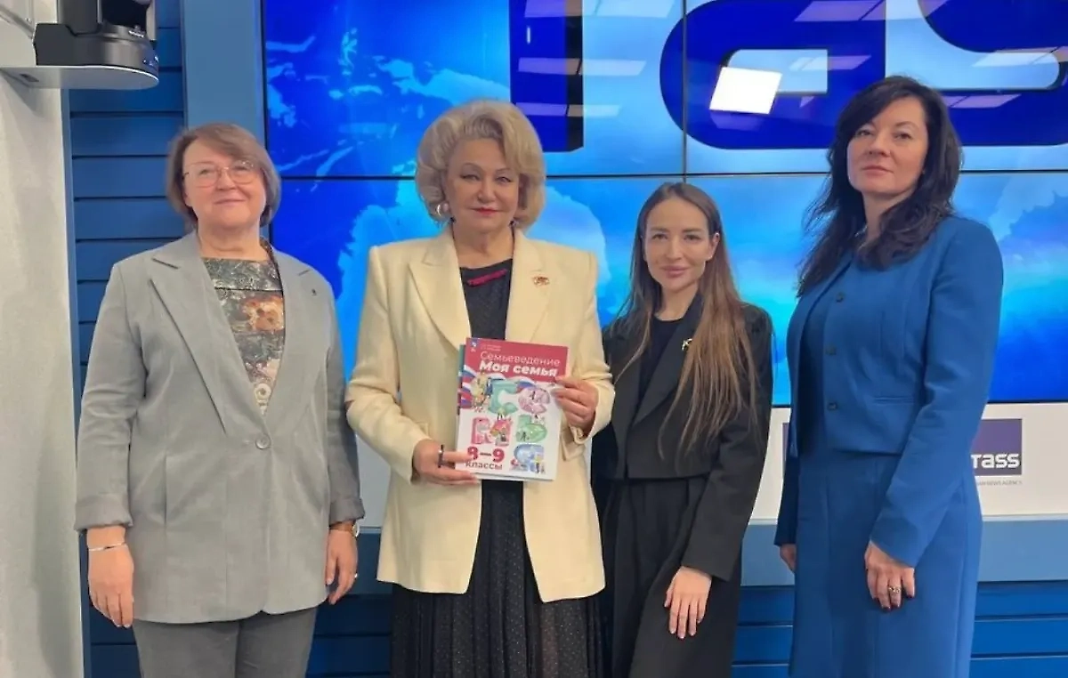 Ксения Мосунова и Нина Останина. Фото © VK / Ксения Мосунова