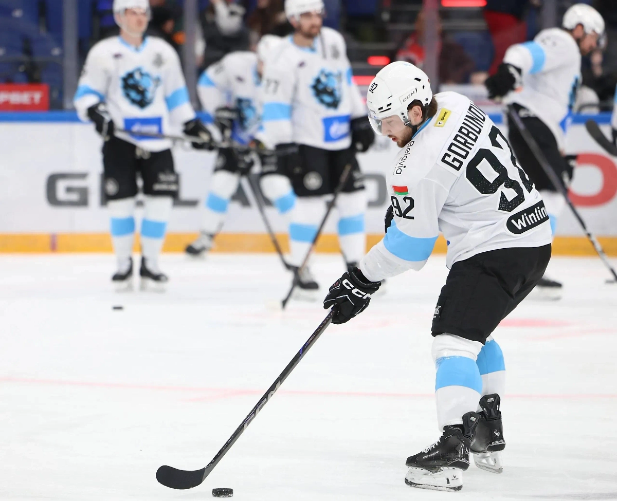 Игроки минского ХК «Динамо». Обложка © VK / ХК Динамо-Минск