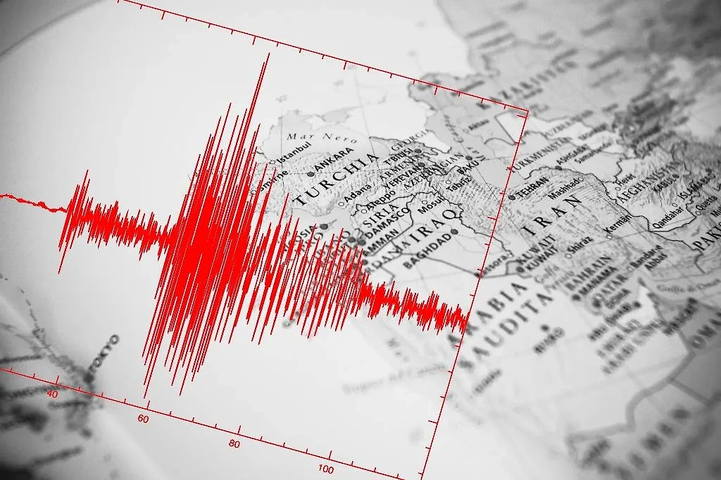 Карта. Обложка © Shutterstock / FOTODOM / TonelloPhotography