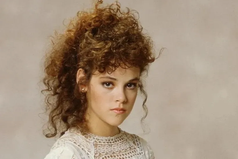 Актриса Бекки Шефер стала жертвой школьника-верзилы. Фото © Kinopoisk 