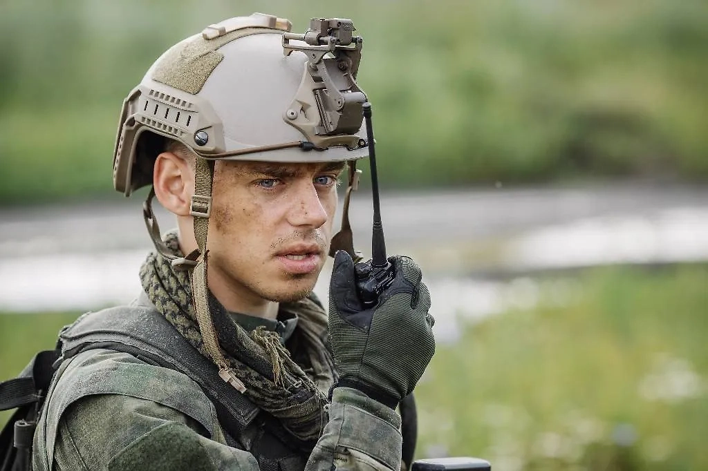 Военный. Обложка © Shutterstock / FOTODOM / PRESSLAB