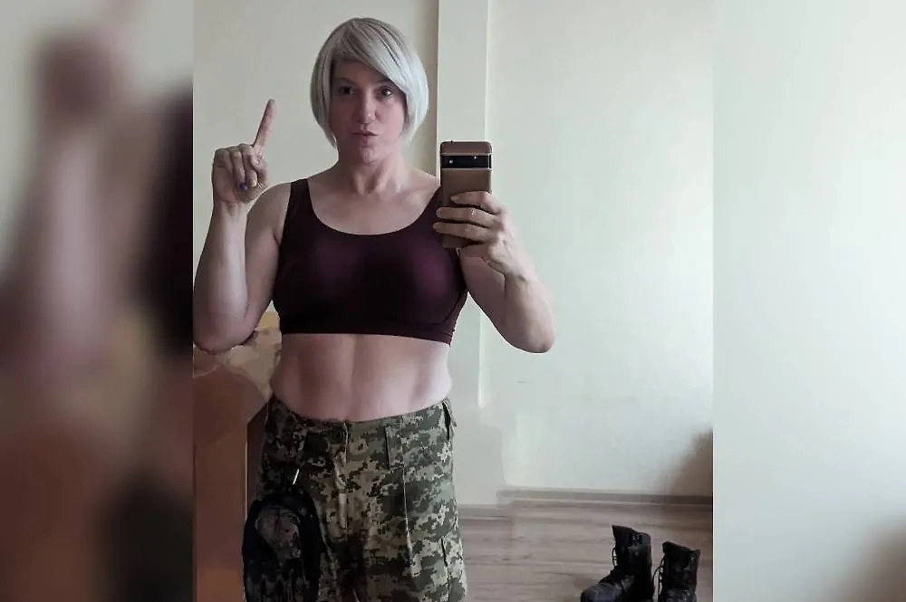 Сара Эштон-Чирилло*. Обложка © Instagram (соцсеть запрещена в РФ; принадлежит корпорации Meta, которая признана в РФ экстремистской) / sarahashtonlv