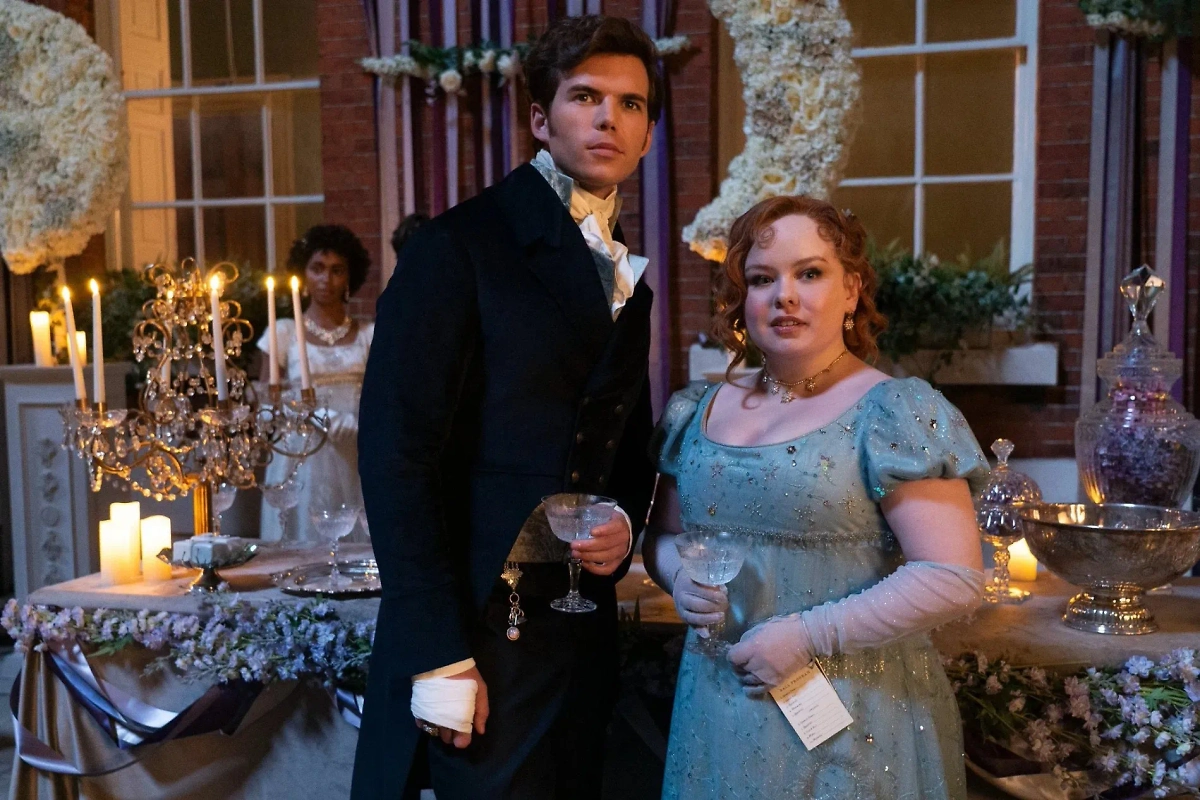 Фото © «Бриджертоны» (сериал 2020– ...), режиссёры Том Верика, Триша Брок и др., сценаристы Крис Ван Дьюсен, Дэниэл Робинсон / Kinopoisk 