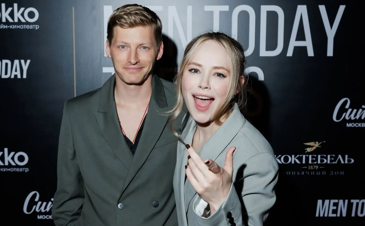 Максим Белбородов и Зоя Бербер. Обложка © Instagram (признан экстремистской организацией и запрещён на территории Российской Федерации)/ zberberr