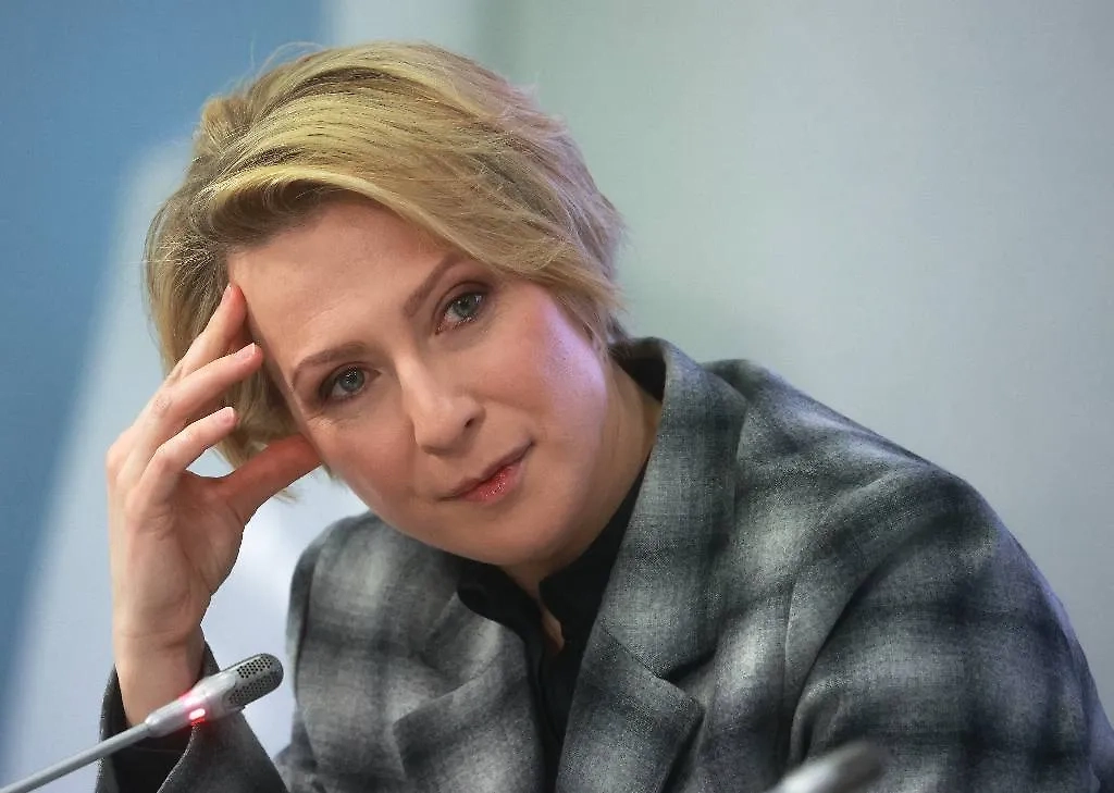 Яна Чурикова. Обложка © ТАСС / Станислав Красильников