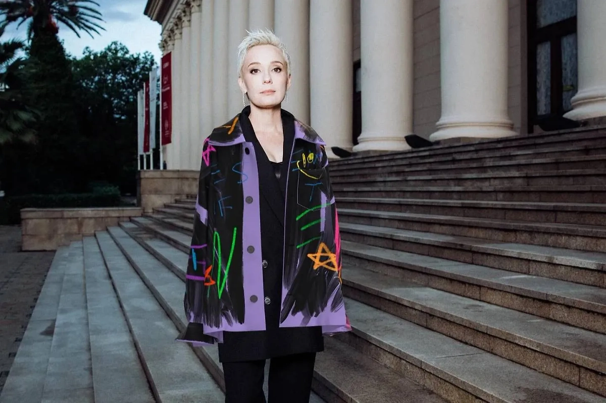 Чулпан Хаматова. Обложка © Instagram (признан экстремистской организацией и запрещён на территории Российской Федерации) / chulpanofficial