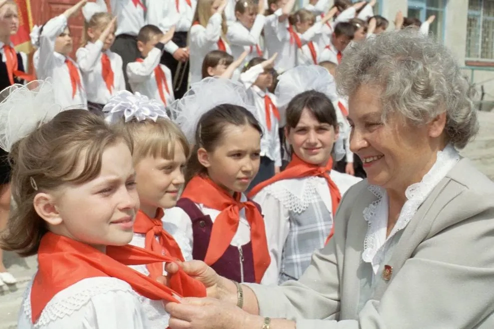 День пионерии 19 мая — это не только праздник для ребят, но и жизненный этап, который проходил каждый советский гражданин. Фото © ТАСС / Валерия Морева