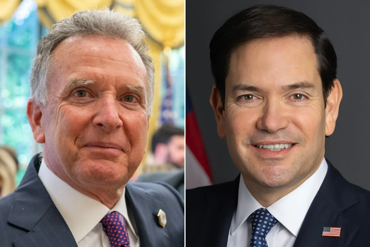 Обложка © Wikipedia/ The White House, U.S. Departament of State