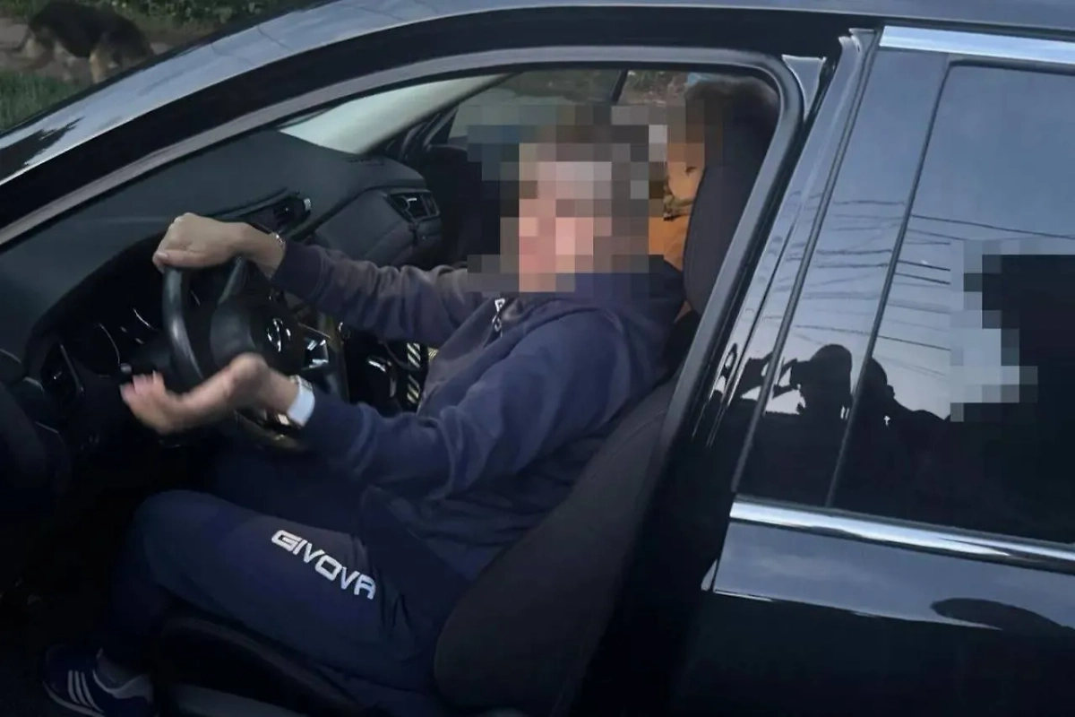 Задержанная учительница географии, перевозившая украинских призывников. Фото © УВВБ Украины