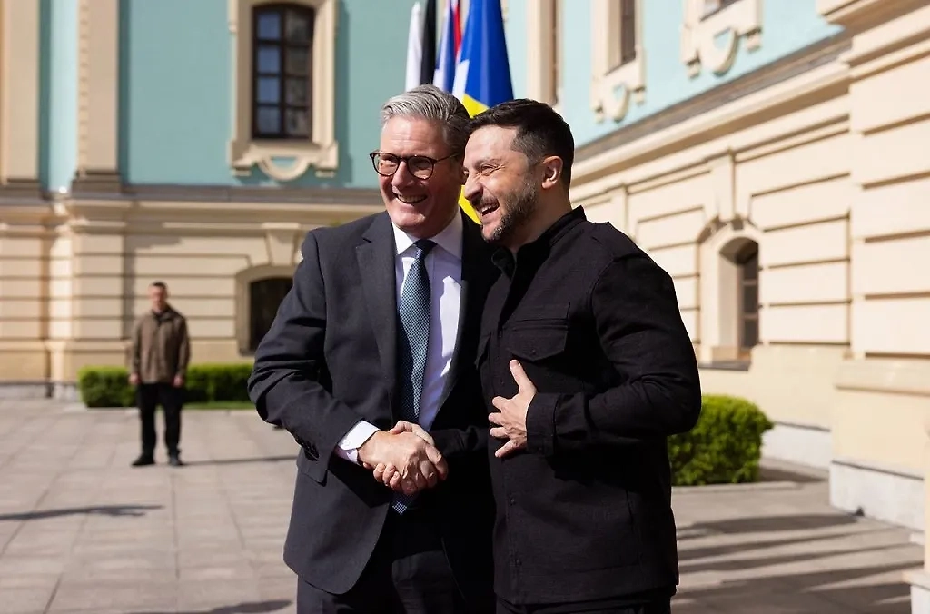 Кир Стармер и Владимир Зеленский. Обложка © Х / keir_starmer